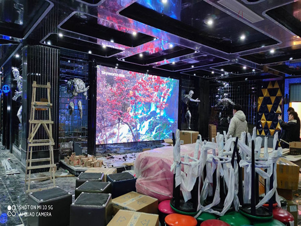 沙坡头室内P2.5全彩显示屏